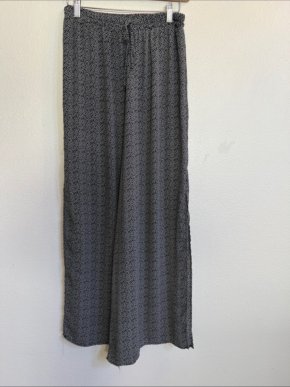 HASHTTAG Wide-Leg Pull-On Deep Slits Pants Semi-Sheer Black/White Polka Dots M